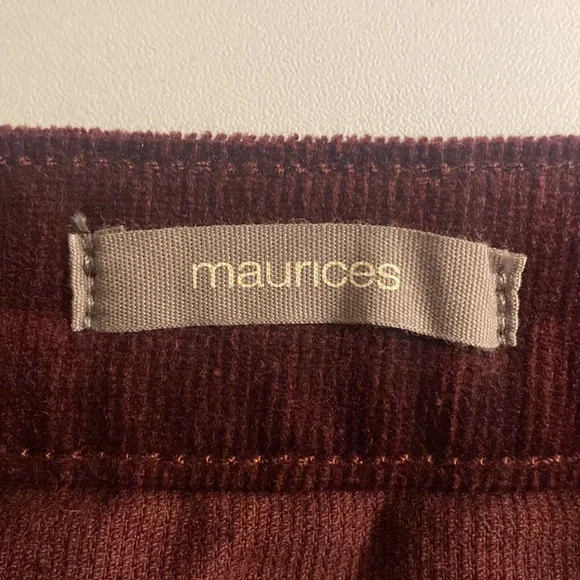 Maurices Burgundy Corduroy Button-Down Skirt with Pockets [Size: 16] - Picture 3 of 7